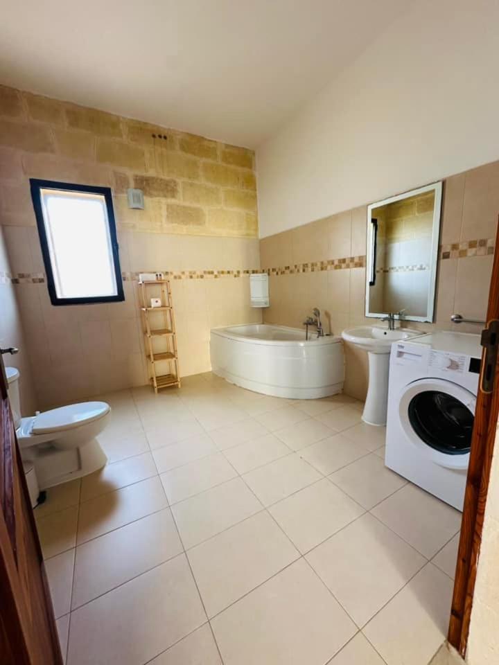 Villa Dawlet Ix-xemx Gozo Kerċem